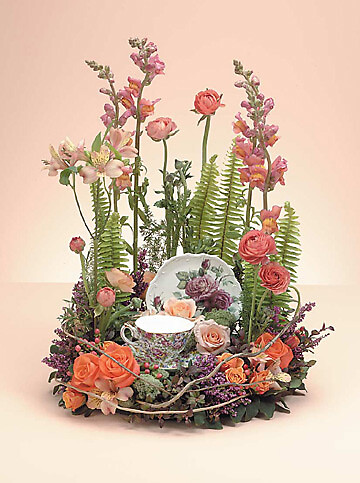 Wreath with Teacup &amp; Saucer